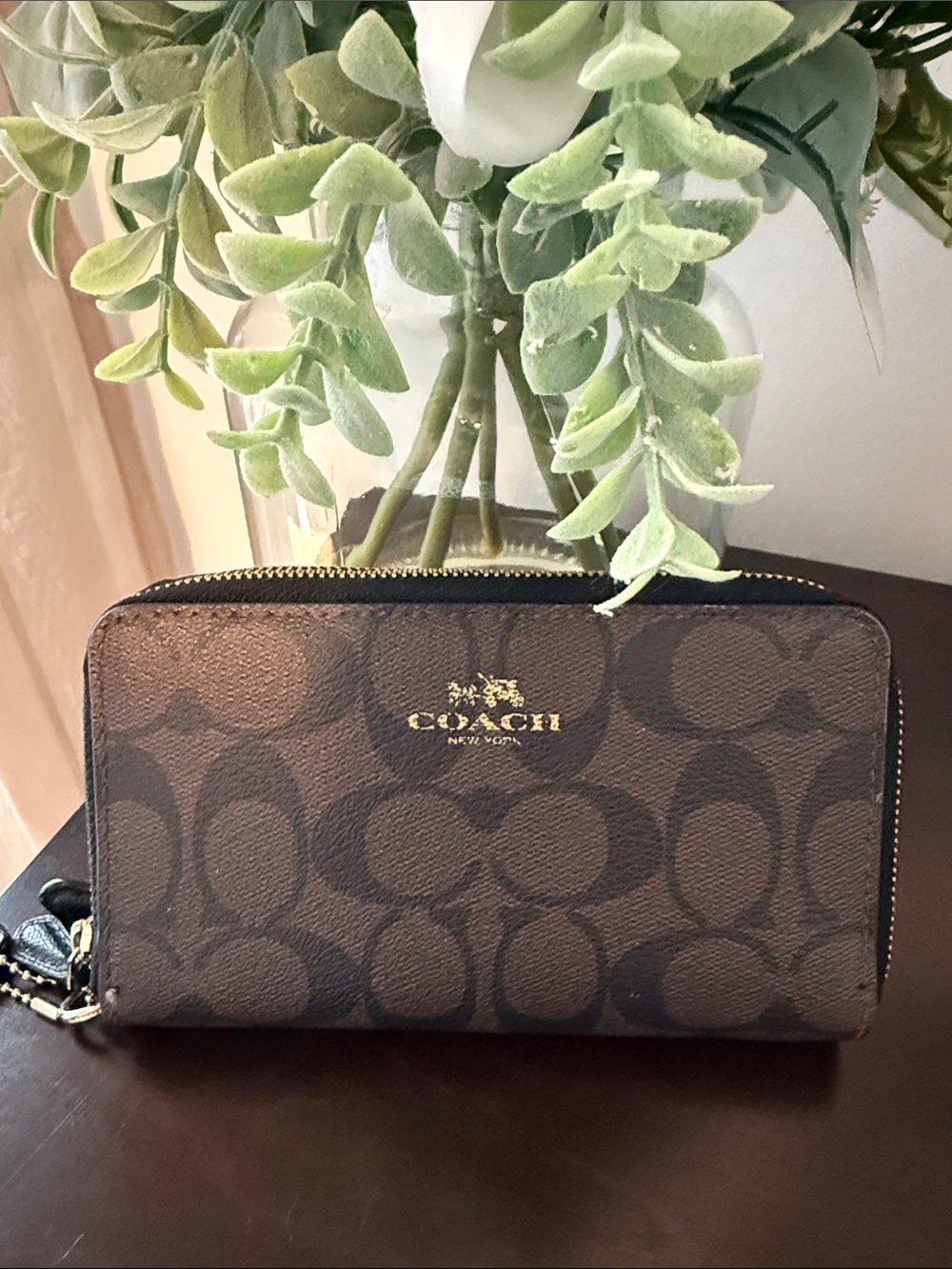Coach Brown and Black Signature Zip Wallet with Gold Logo - Picture 2 of 9